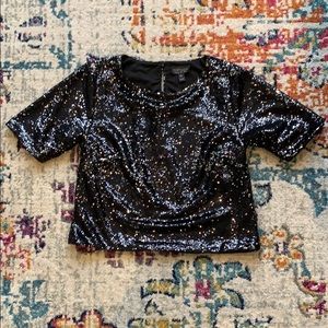 Black sequined short sleeve crop top